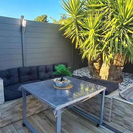 Maison Pleine De Charme Avec Grand Jacuzzi Prive Willa Agde