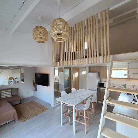 Maison Pleine De Charme Avec Grand Jacuzzi Prive Willa